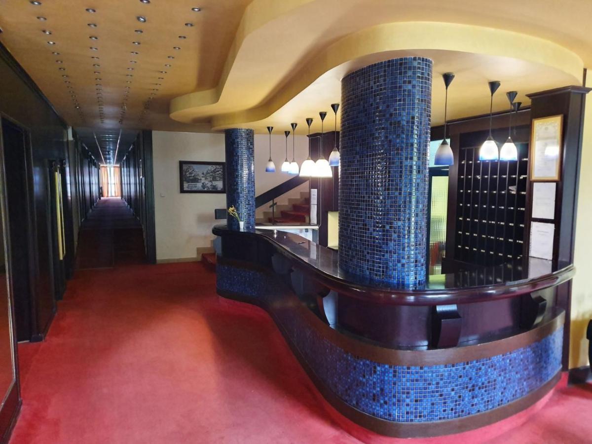 Hotel Sajam Novi Sad Eksteriør bilde